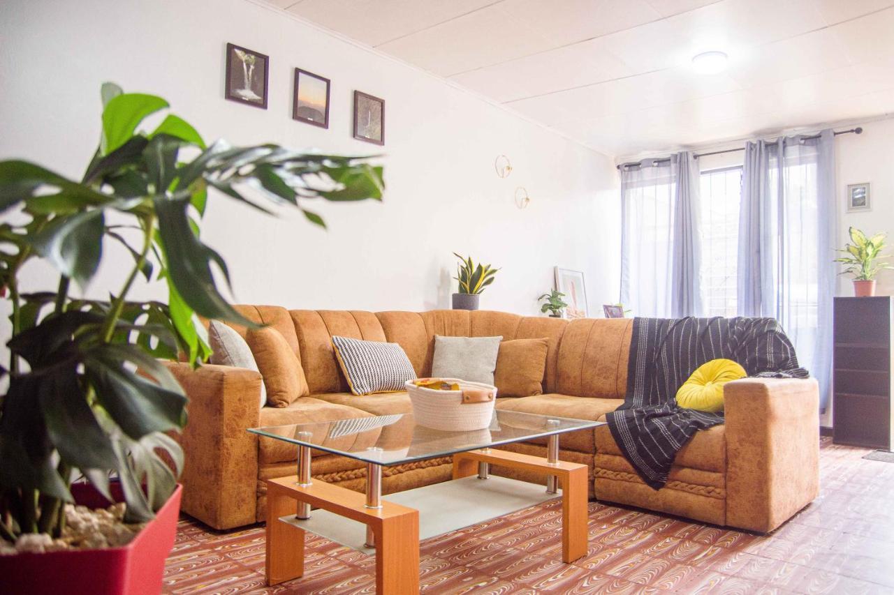 אלאג'ואלה 5 Min From The Airport - Perfect Stop מראה חיצוני תמונה